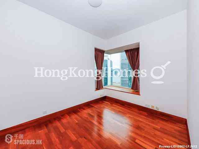Wan Chai - Star Crest 05