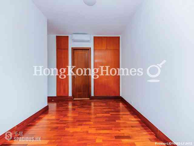 Wan Chai - Star Crest 06