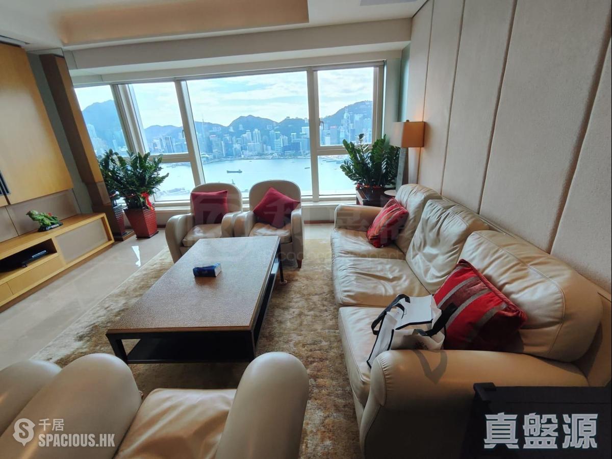West Kowloon - The Harbourside 01