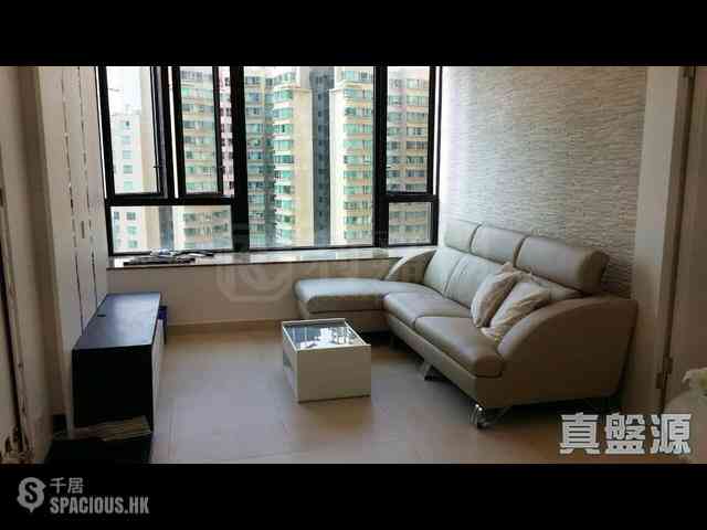 West Kowloon - The Arch Sky Tower (Block 1) 02