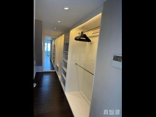 The Peak - Strawberry Hill 11