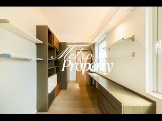 The Peak - Vivian Court 15