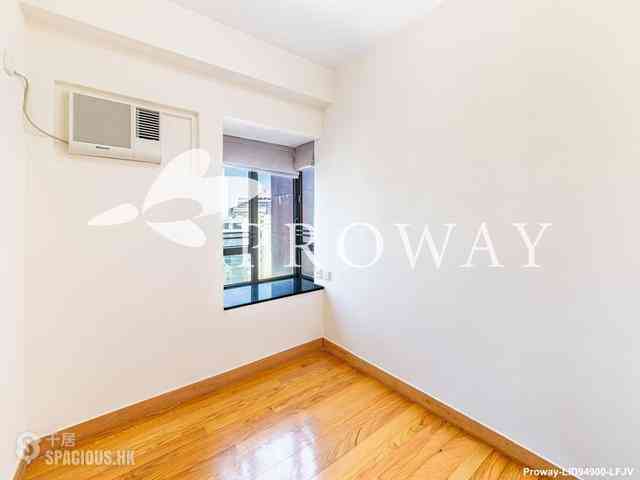 Central - Hollywood Terrace 06