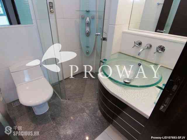 West Kowloon - The Harbourside 10