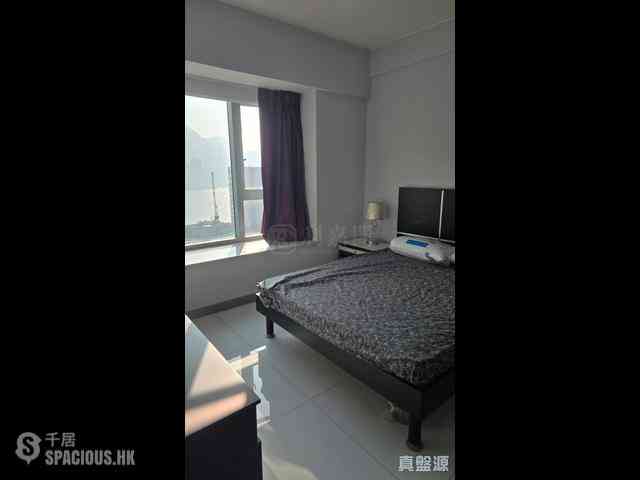 West Kowloon - The Harbourside Block 2 07