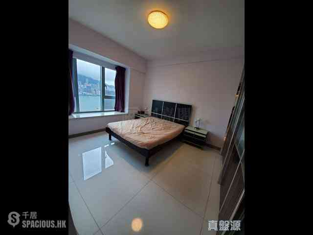 West Kowloon - The Harbourside Block 2 10