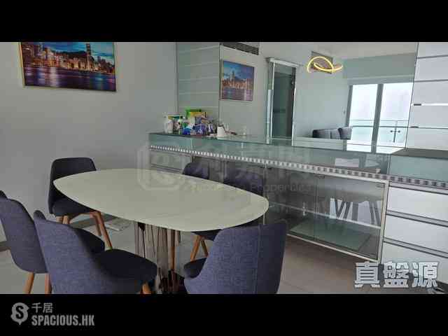 West Kowloon - The Harbourside Block 2 16