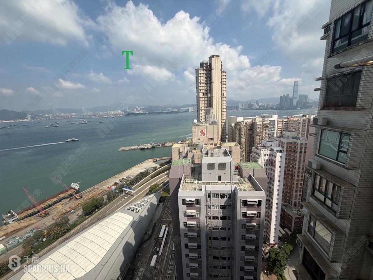 Shek Tong Tsui - Yick Fung Garden 01