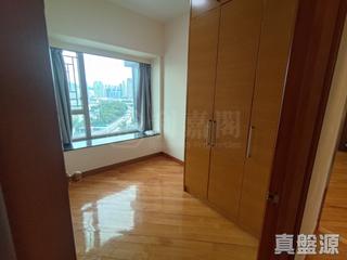 West Kowloon - The Harbourside 32