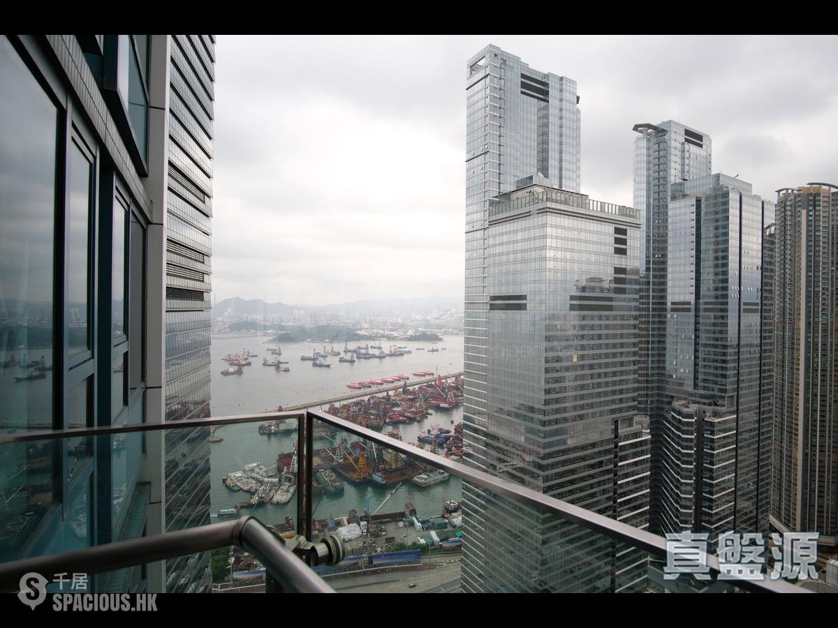 West Kowloon - The Harbourside Block 3 01