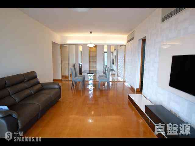 West Kowloon - The Harbourside Block 3 02