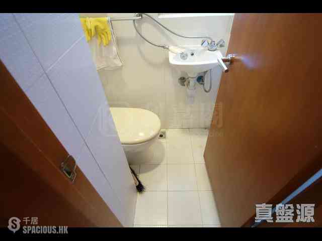 West Kowloon - The Harbourside Block 3 05