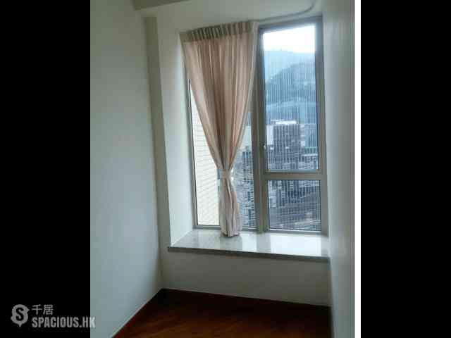 Wan Chai - The Avenue 05