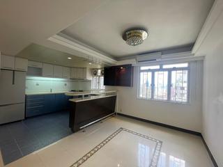 Sai Ying Pun - Wing Cheung Court 02