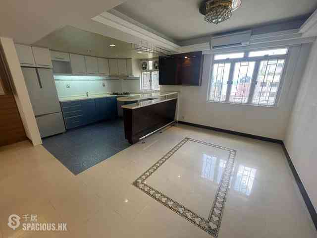 Sai Ying Pun - Wing Cheung Court 11