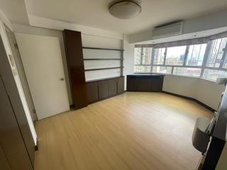 Sai Ying Pun - Wing Cheung Court 16