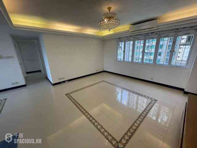 Sai Ying Pun - Wing Cheung Court 19