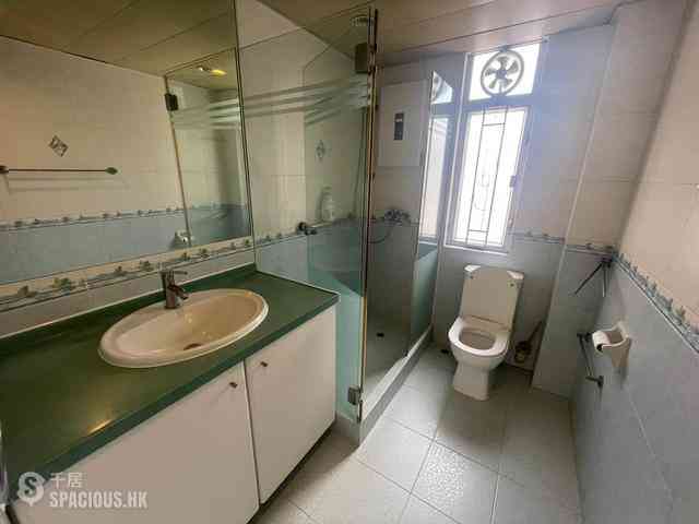 Sai Ying Pun - Wing Cheung Court 21