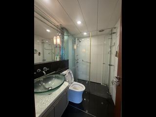 West Kowloon - The Harbourside Block 1 07