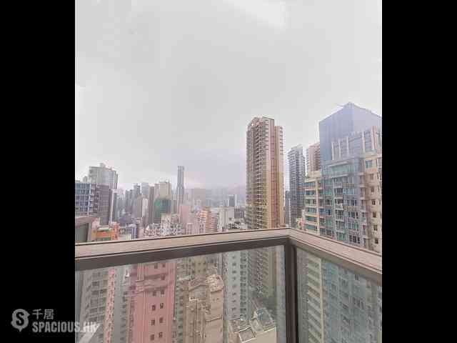 Wan Chai - The Avenue 02