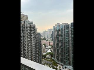 Wong Chuk Hang - The Southside Phase 1 Southland Tower 2A 03
