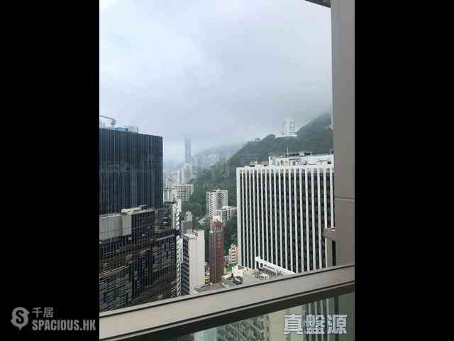Wan Chai - The Avenue Phase 2 Block 2 05