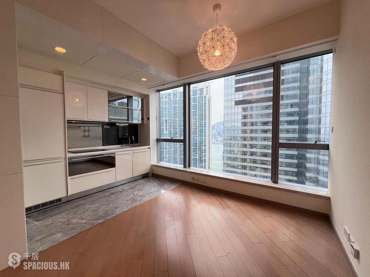 West Kowloon - The Cullinan (Tower 21 Zone 5 Star Sky) 01