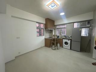 Wan Chai - Chuen Fung House 07