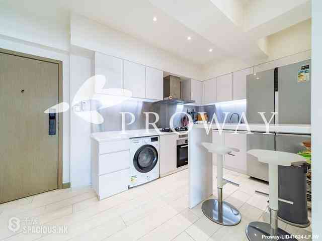 Causeway Bay - Hoi Deen Court 09