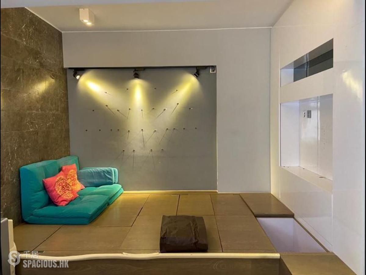 Tsuen Wan - Kam Shing Building 01