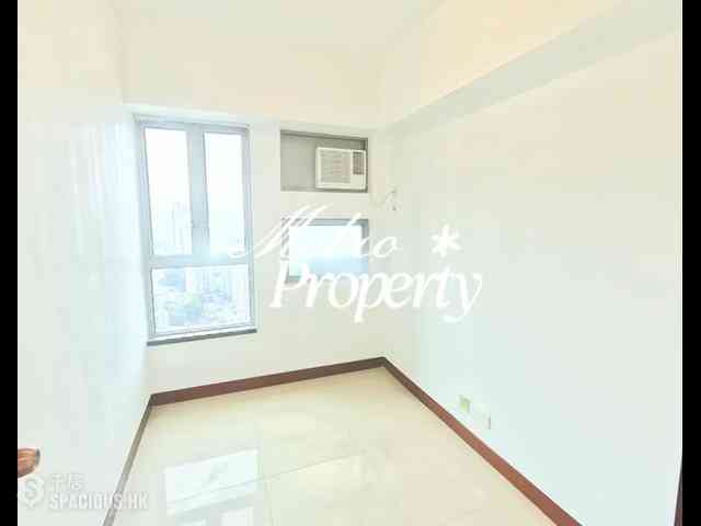Kennedy Town - The Merton Tower 3 06