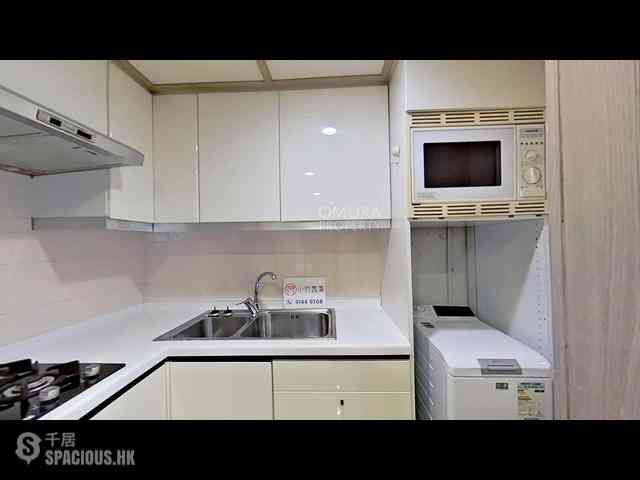 Wan Chai - Convention Plaza Apartments 11