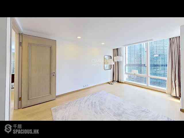 Wan Chai - Convention Plaza Apartments 14