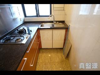 West Kowloon - The Arch Star Tower (Block 2) 03