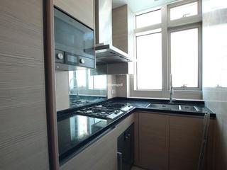 Wan Chai - The Avenue 10