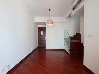 Wan Chai - The Avenue 11