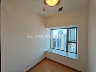 Wan Chai - The Zenith 09