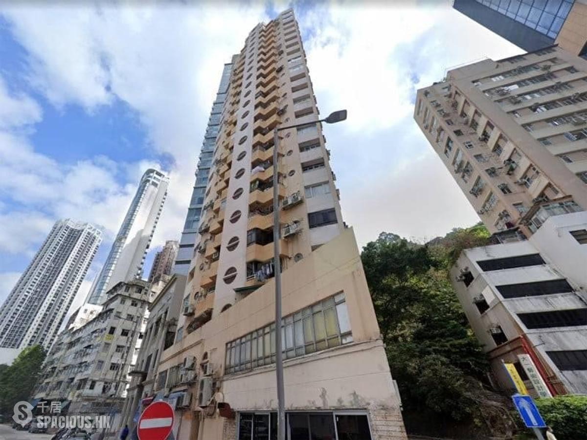 Tai Hang - Wing Hing Court 01