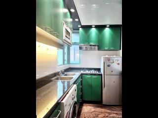 Wan Chai - Royal Court 11