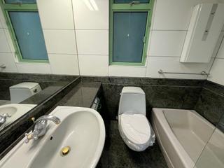 Wan Chai - Royal Court 12