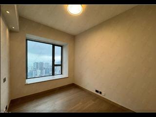 Mid Levels Central - Azura 06