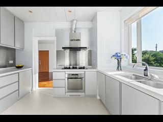 Stanley - Pine Villa 08