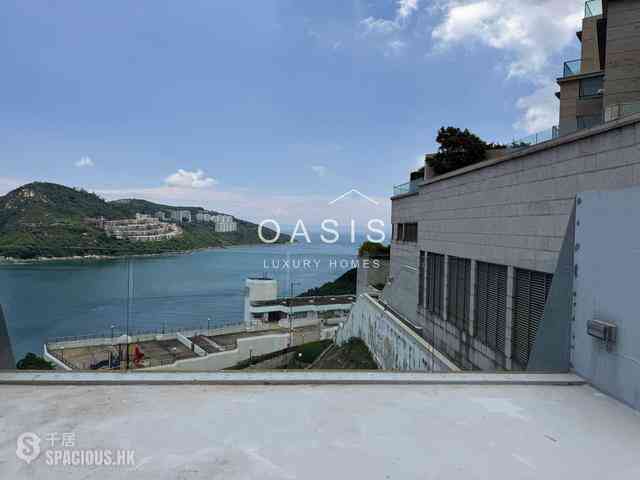 Chung Hom Kok - Pinewaver Villas 11