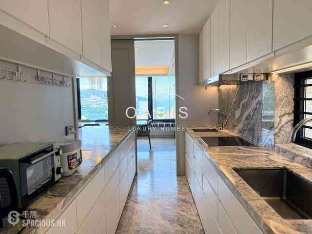 Chung Hom Kok - Pinewaver Villas 13
