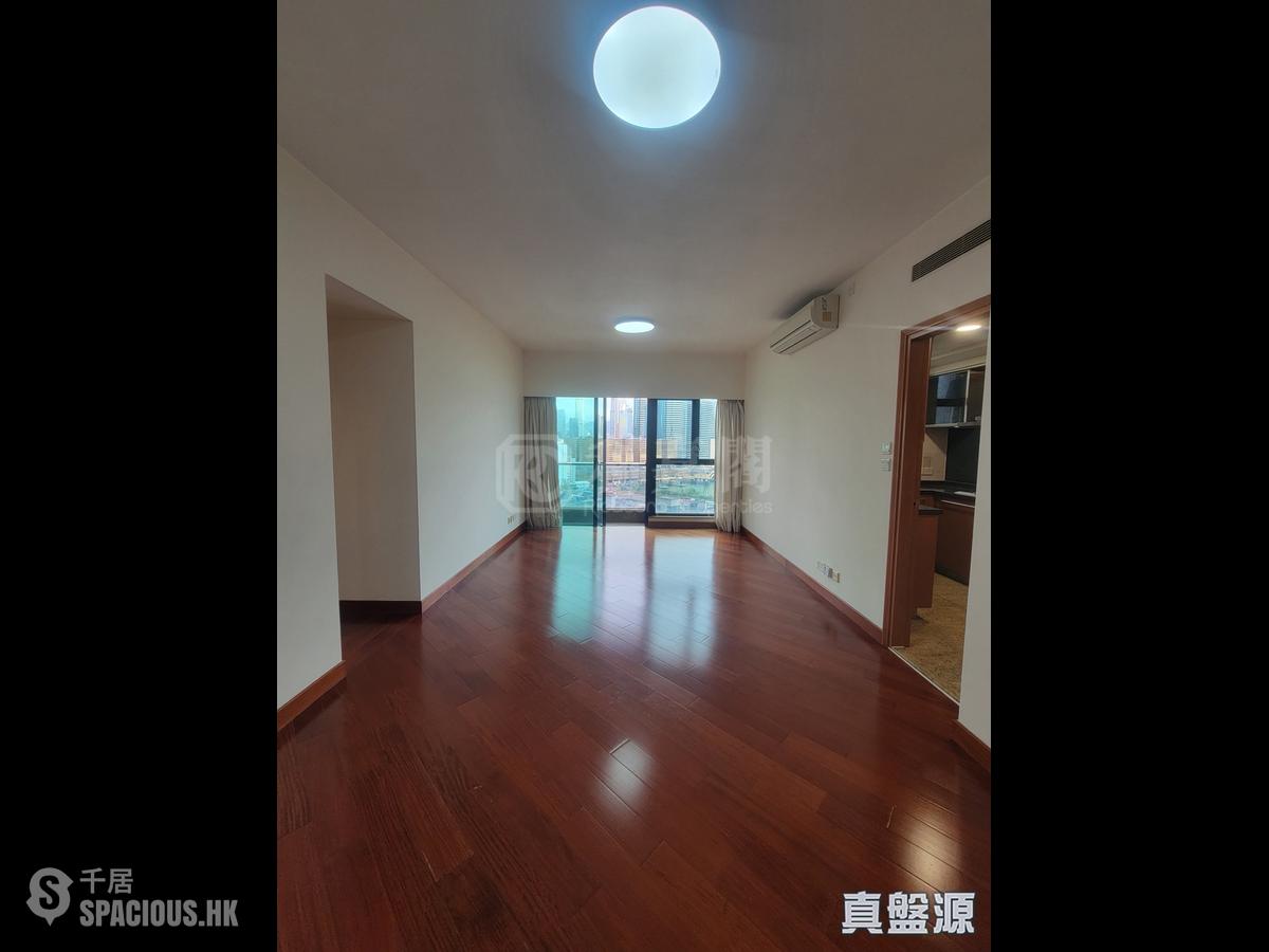 West Kowloon - The Arch Moon Tower (Block 2A) 01