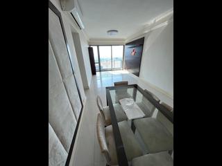 Tung Chung - Caribbean Coast Phase 3 Carmel Cove Tower 11 02