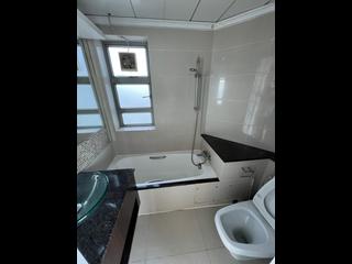 Tung Chung - Caribbean Coast Phase 3 Carmel Cove Tower 11 09
