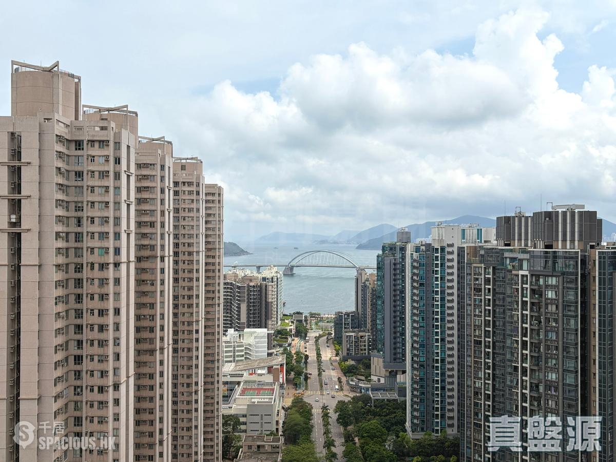 Tseung Kwan O - The Grandiose 01