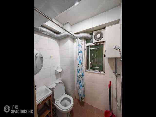 Central - Yuen Ming Building 03