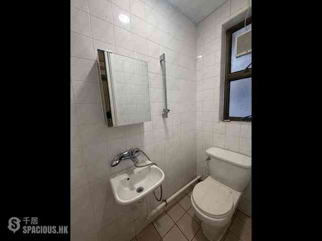 Shek Tong Tsui - The Belcher's Phase 2 Block 8 11